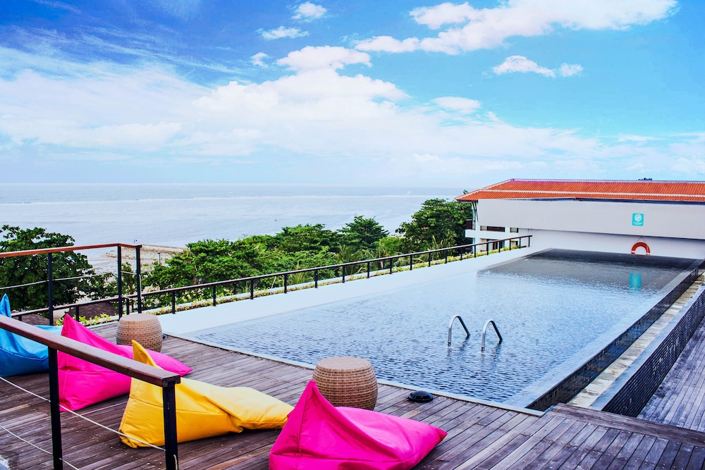 TIJILI Hotel Benoa 63/90