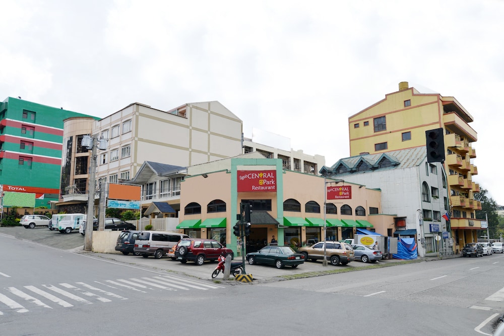 Paladin Hotel 39/41