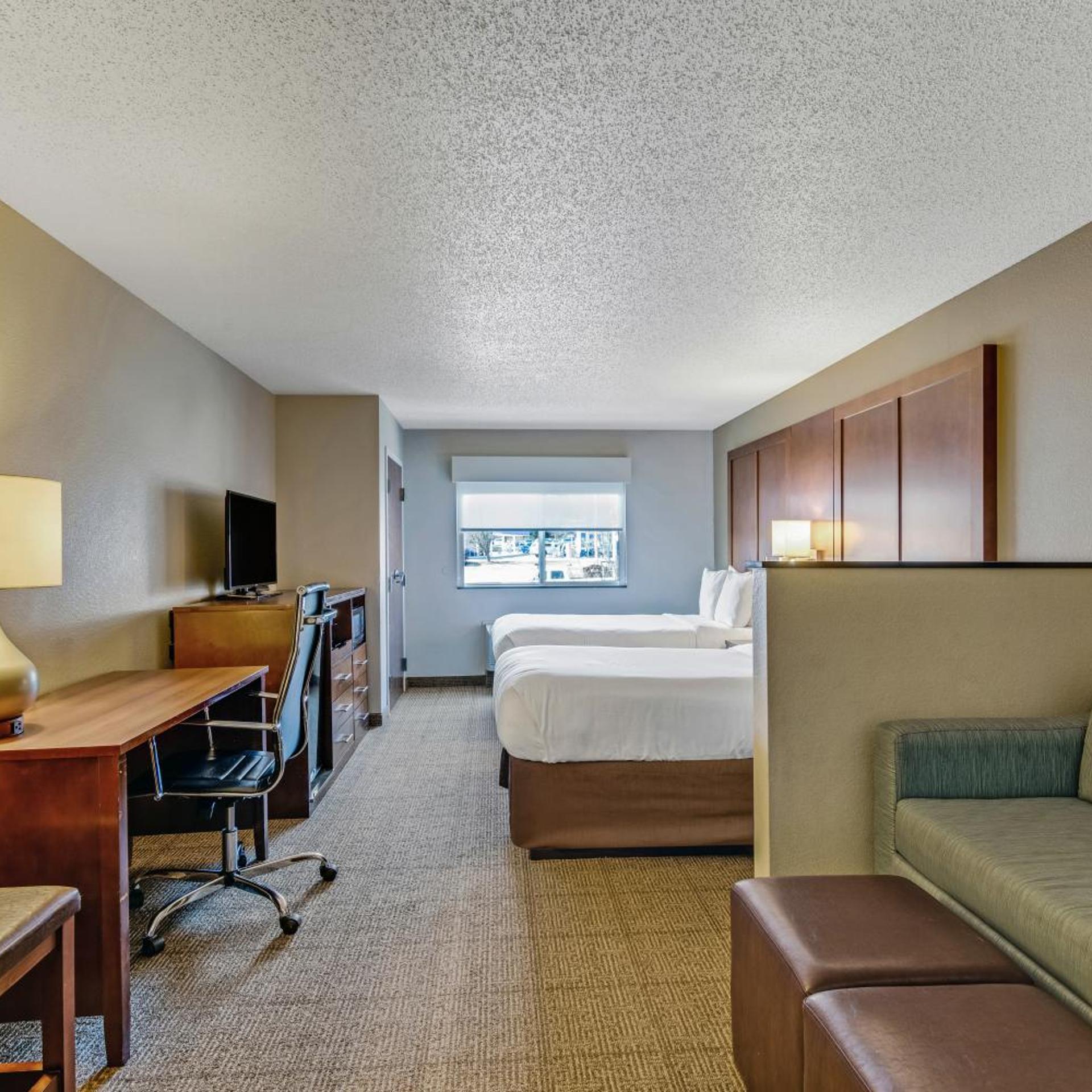 Room, 2 Double Beds, Accessible, Comfort Suites Huntsville MidCity District at Research Park 10/10
