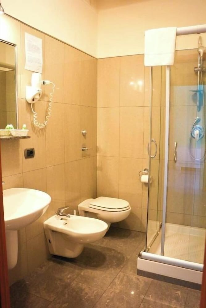 Hotel Losanna 28/30