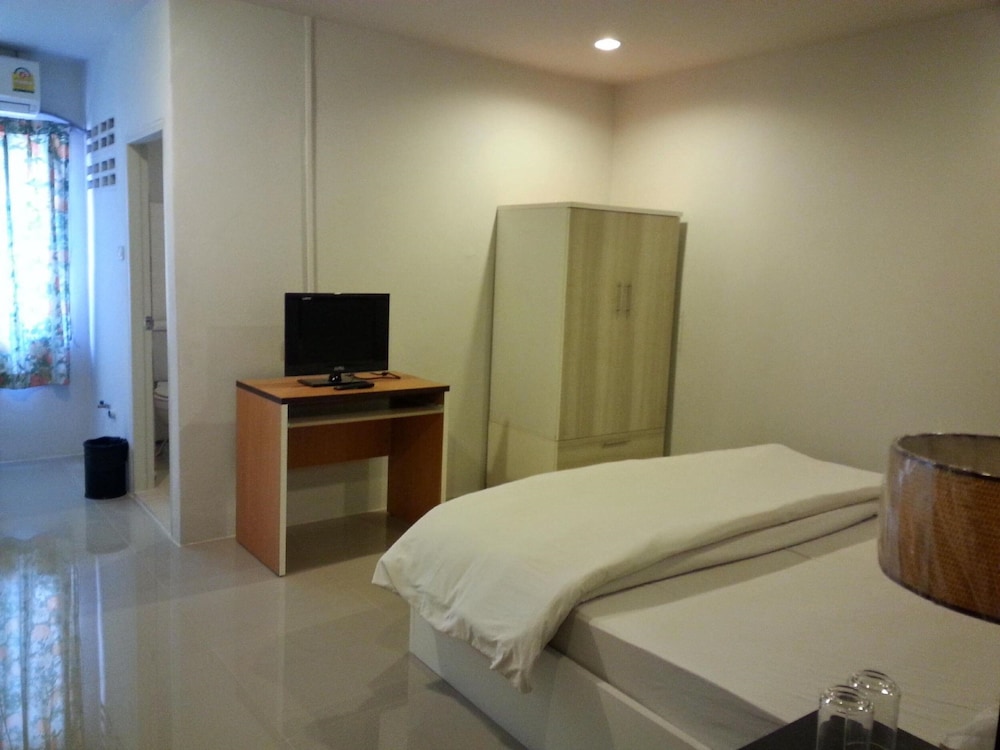 Freesia Guesthouse Suvarnabhumi 15/34