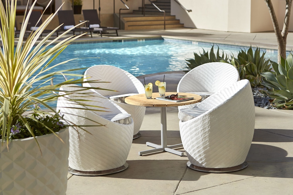 San Diego Marriott Mission Valley 42/58