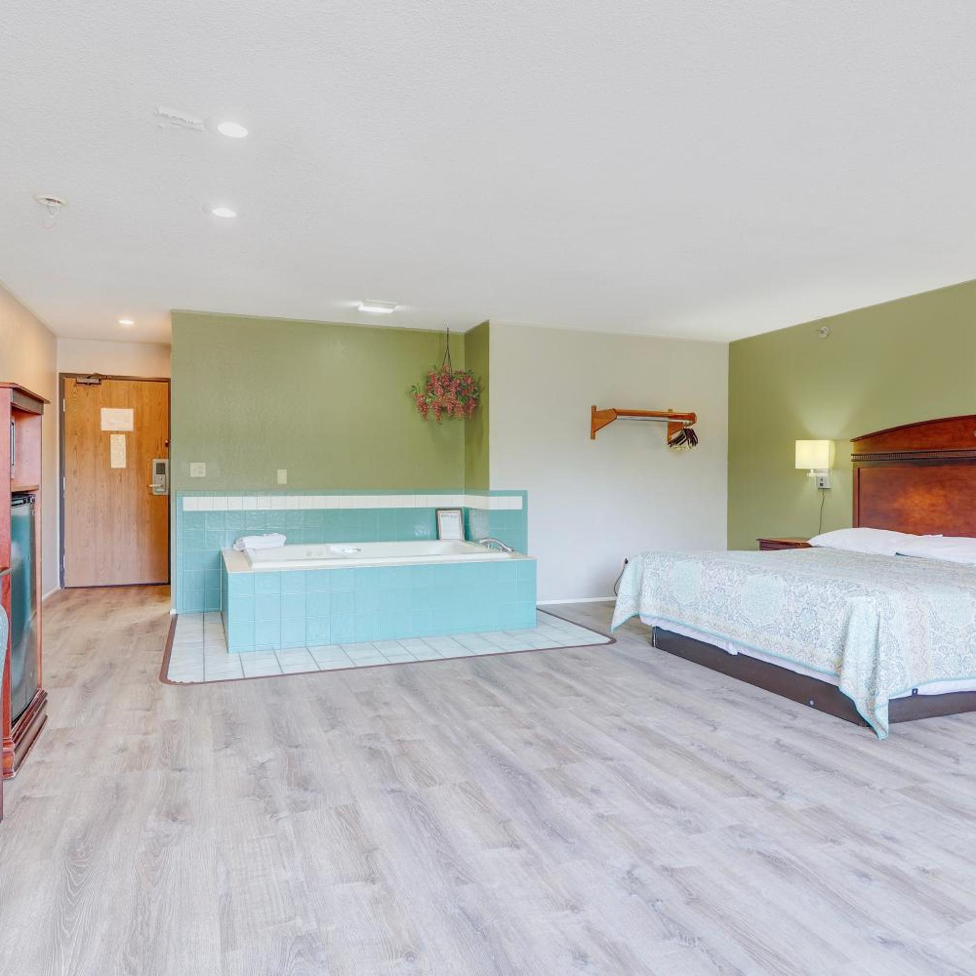 Coldwater Inn & Suites near I 69 33/59