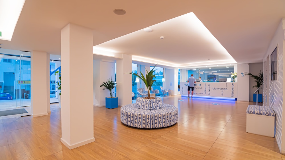 Hotel Negresco - Adults Only 4/50