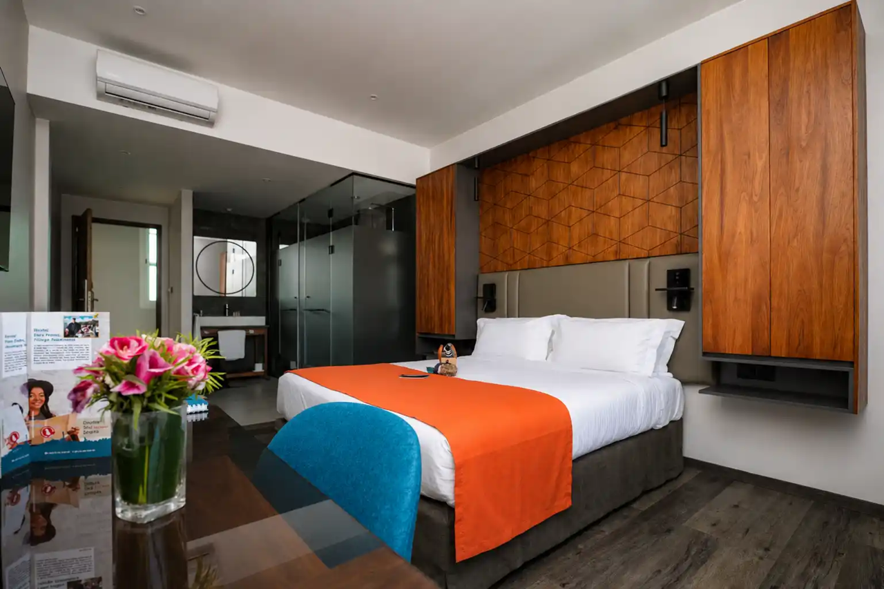 Le Louvre Hotel & Spa 9/14
