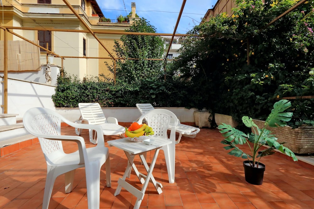 I Pini Di Roma - Rooms & Suites 58/71