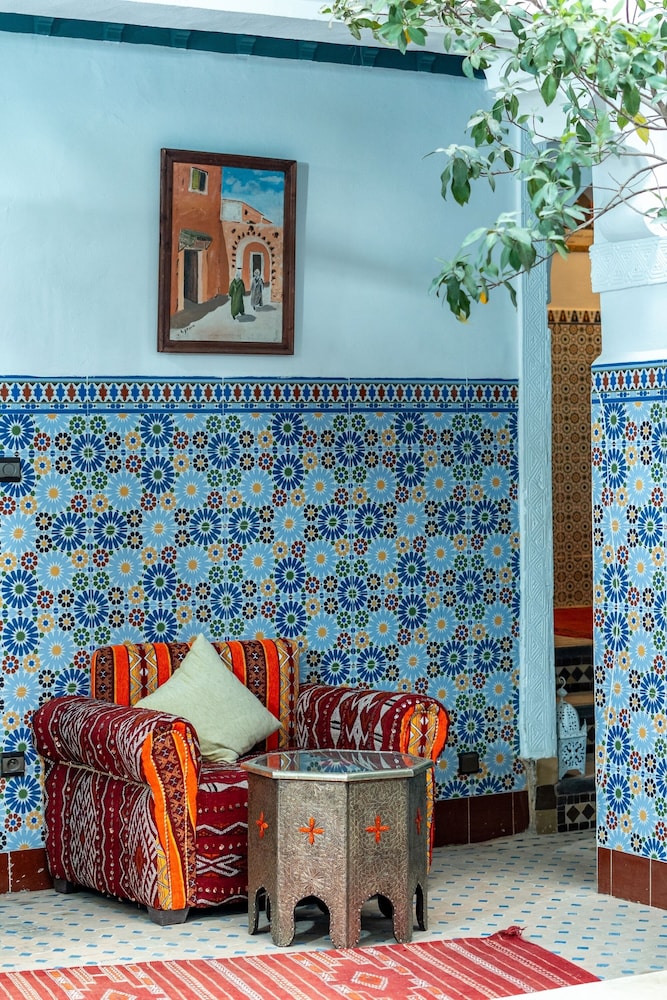 Riad Azalia 11/63