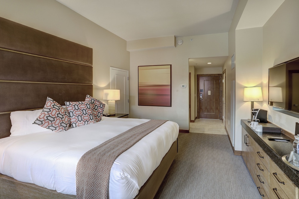 Lodge, King Bed، Osprey At Beaver Creek Rock Resort 4/9