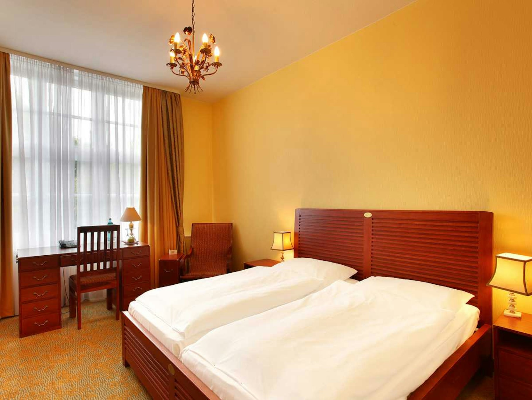 Hotel Bellmoor Im Dammtorpalais 3/8
