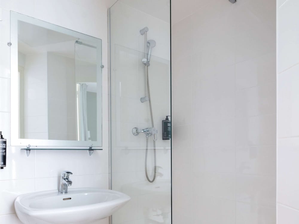 ibis Styles Asnieres Centre 21/78