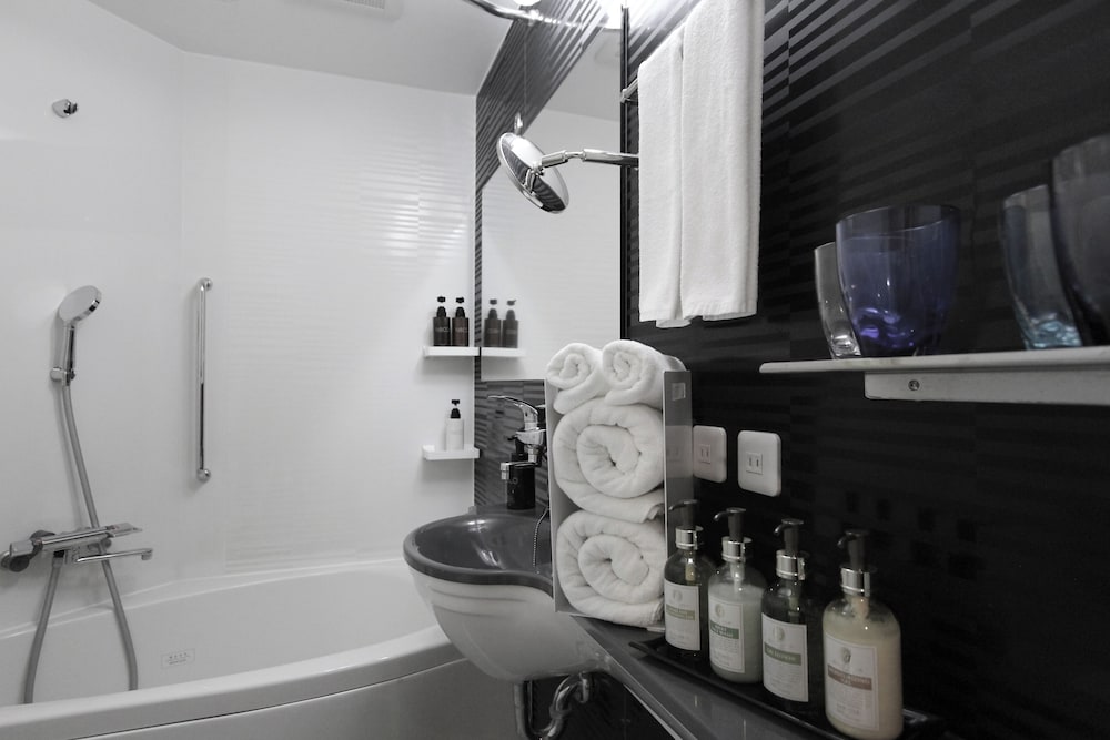 KOKO HOTEL Ginza 1 Chome 48/48