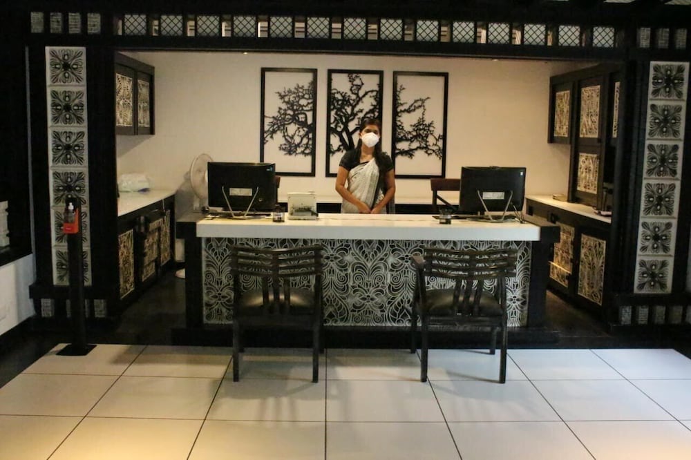 HOTEL LIWA BANGALORE 51/57