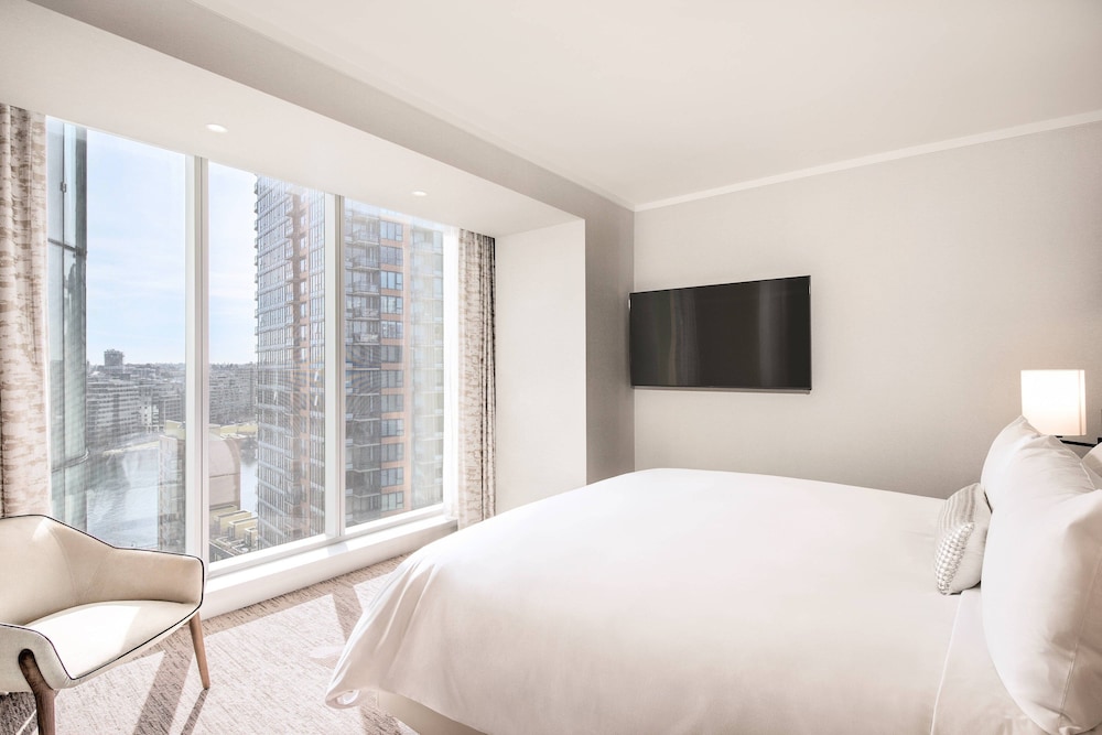 JW MARRIOTT PARQ VANCOUVER 25/52