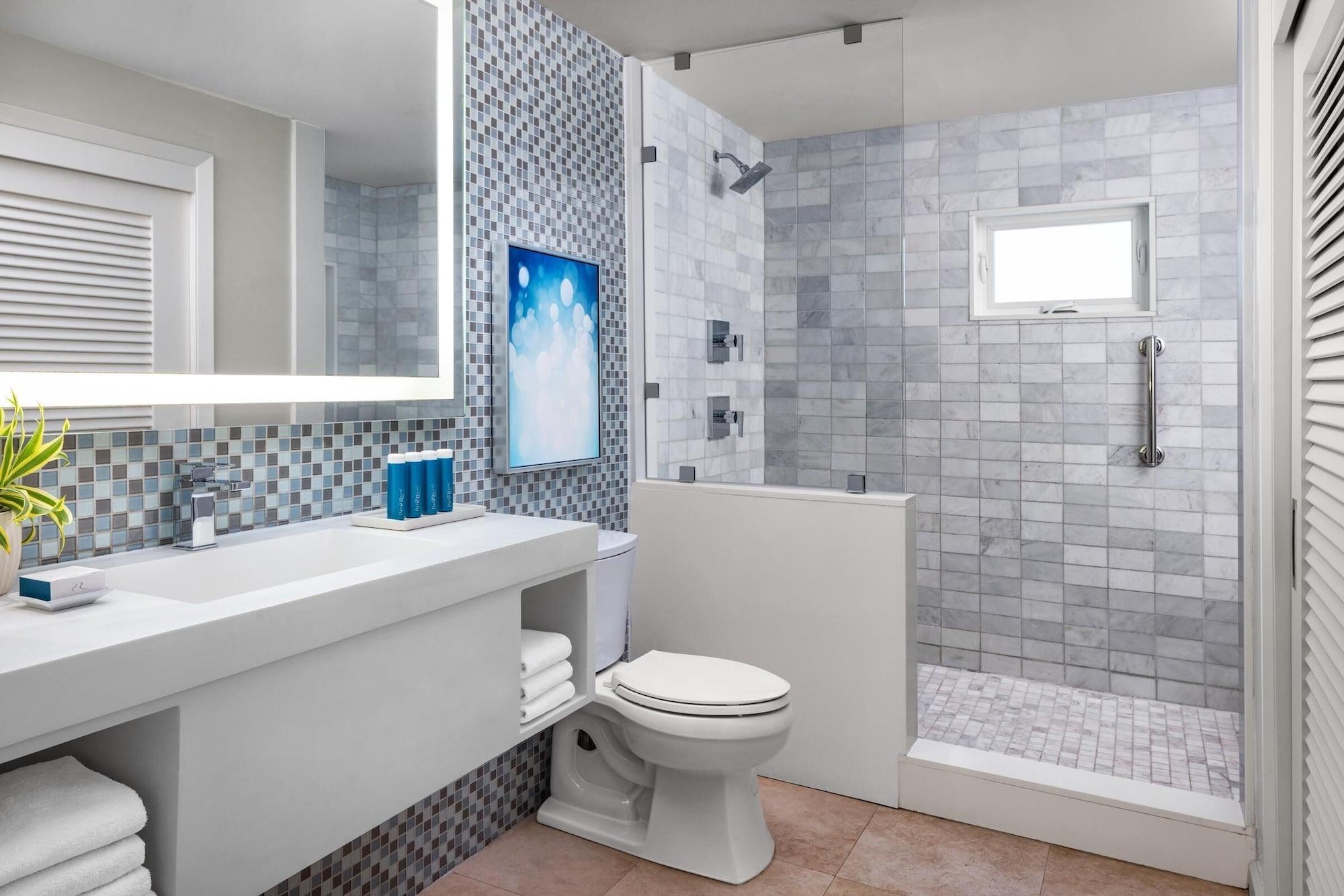 Island, Village, Junior Suite, Villa, Bathtub, Club Floor