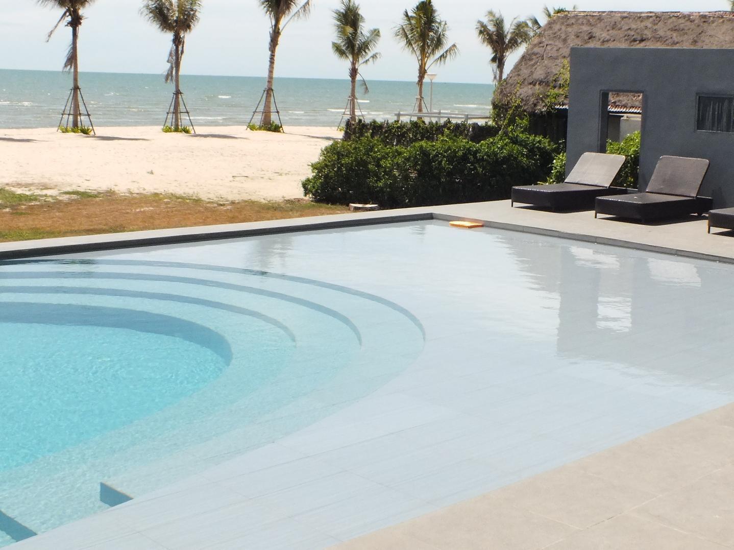 Casuarina Resort 23/27