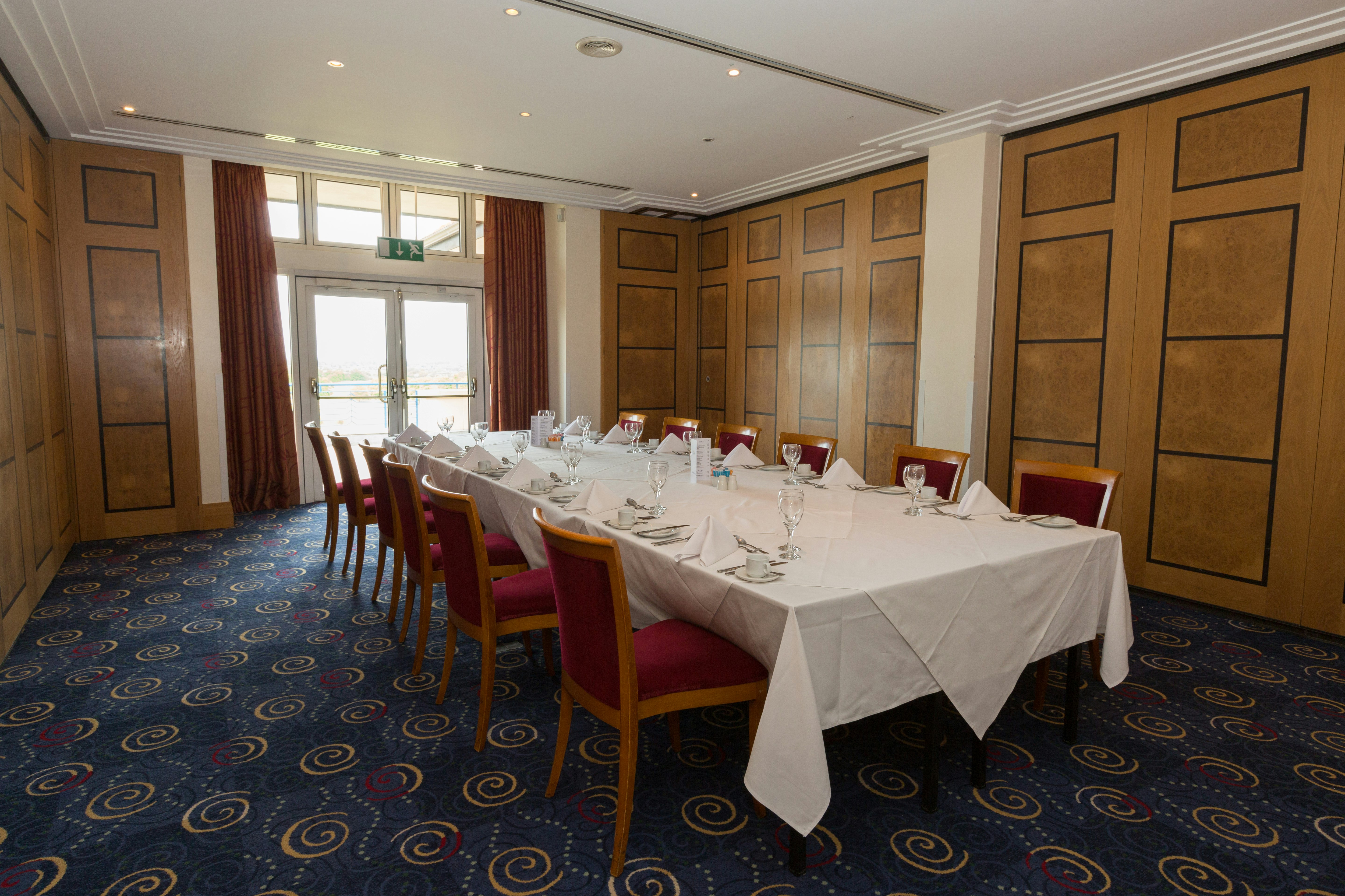 The Oxfordshire Golf Hotel and Spa 10/24