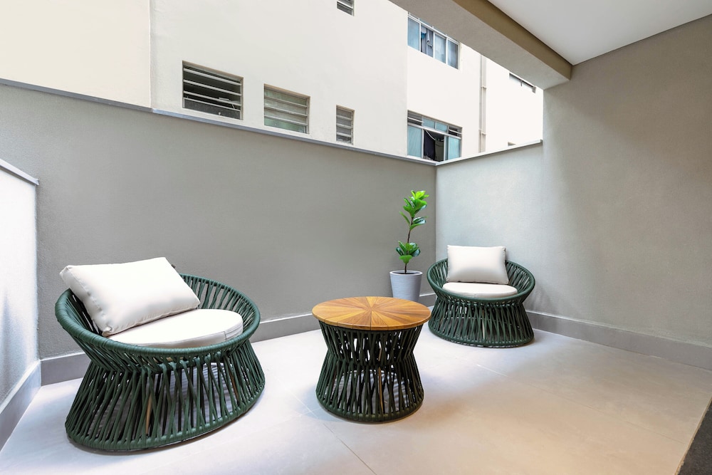 Cozzy Premium Paulista Hotel 53/70