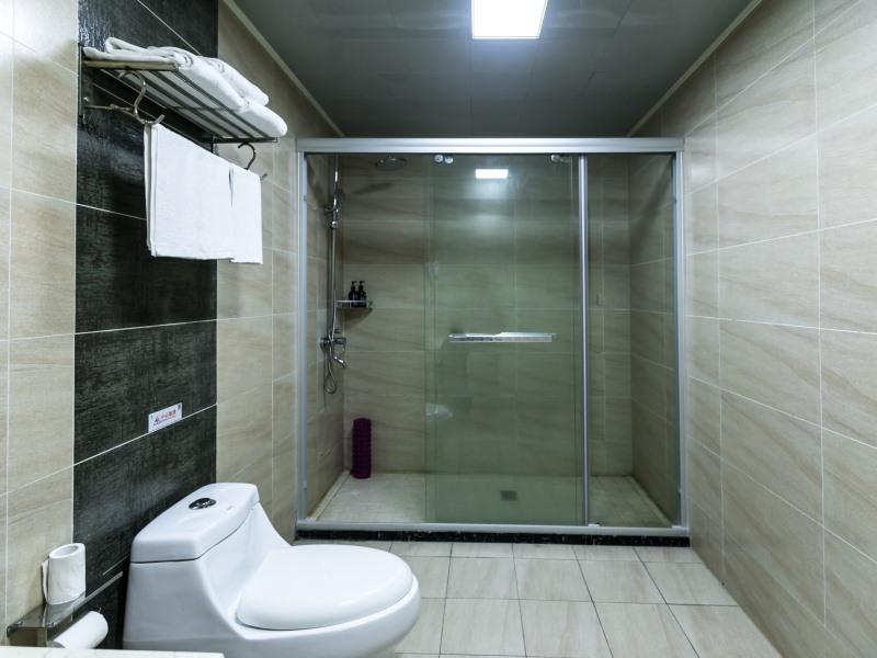 GreenTree Inn Wuxi Jiangyin City Wanda Plaza Tongfu Road Express Hotel 47/49