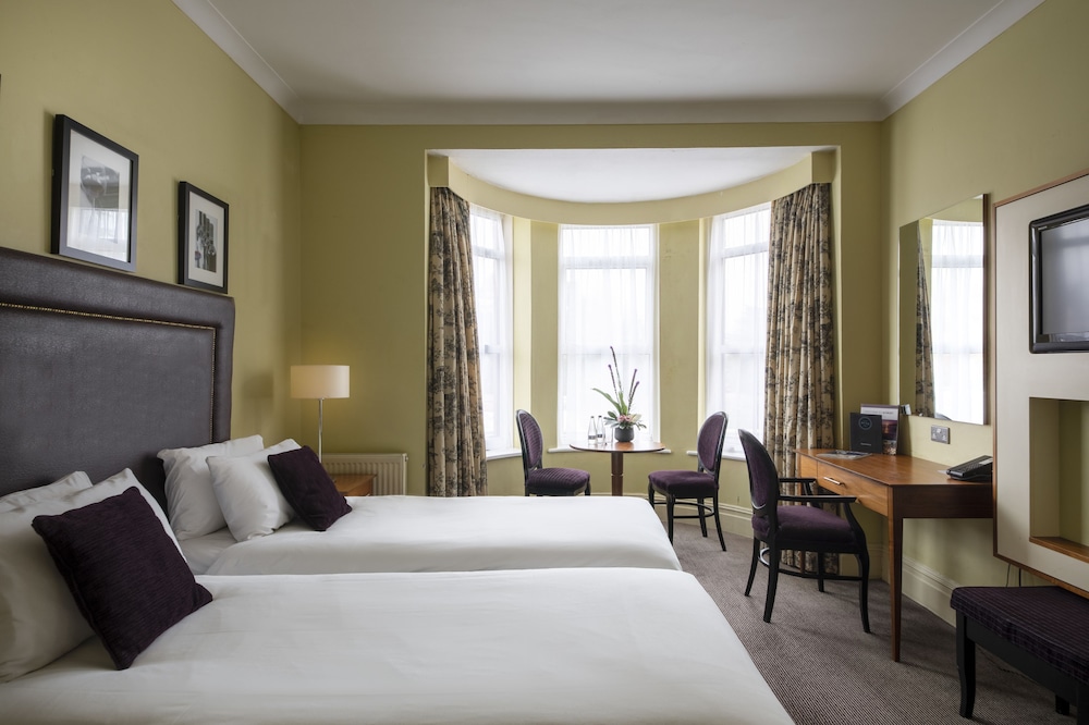 Bournemouth West Cliff Hotel & Spa 16/80