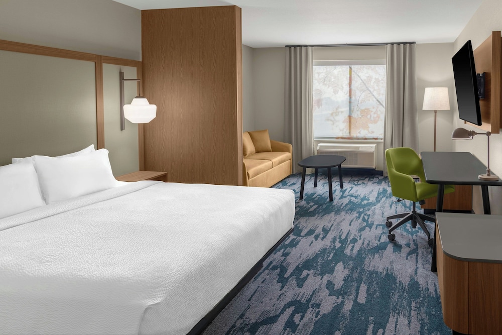 Fairfield by Marriott Inn & Suites Norwalk 7/34