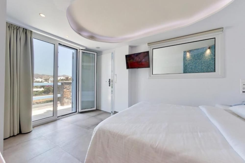 JUNIOR SUITE, SEA VIEW, INDOOR JETTED TUB