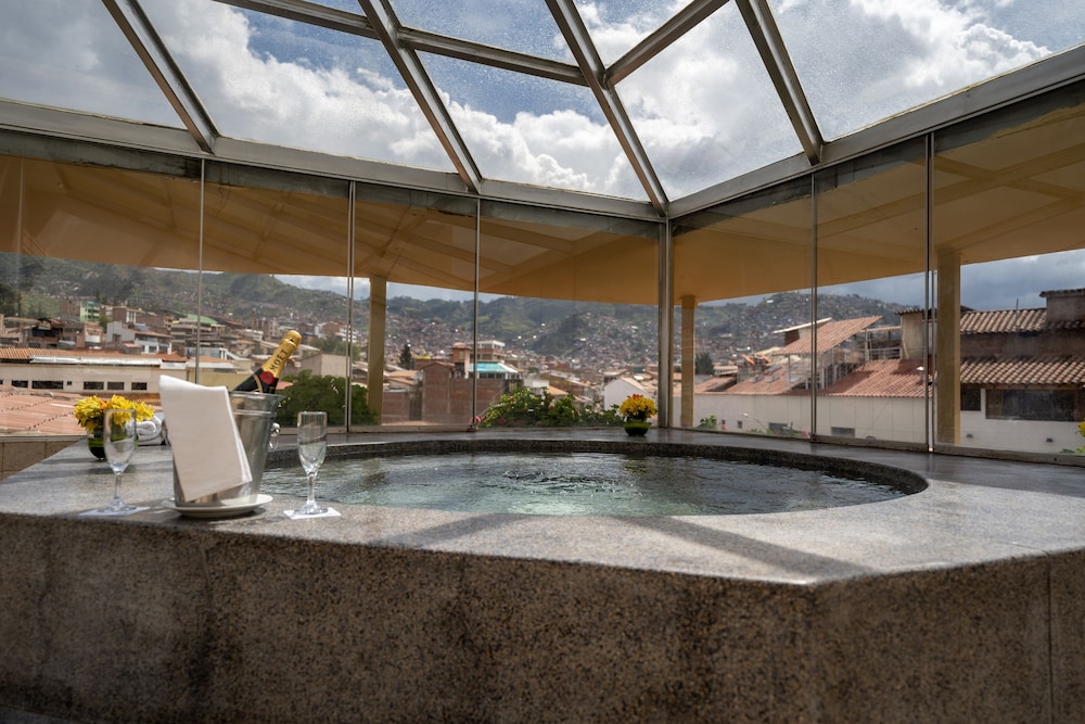 Jose Antonio Cusco Hotel 26/50