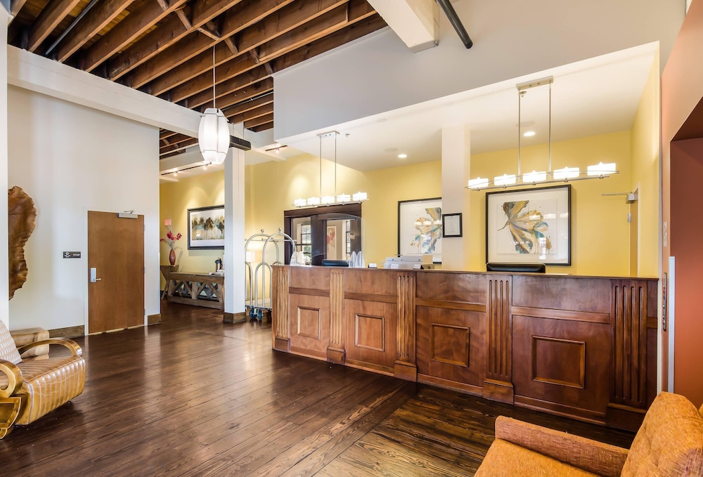 Jackson Park Inn, an Ascend Collection Hotel 6/50