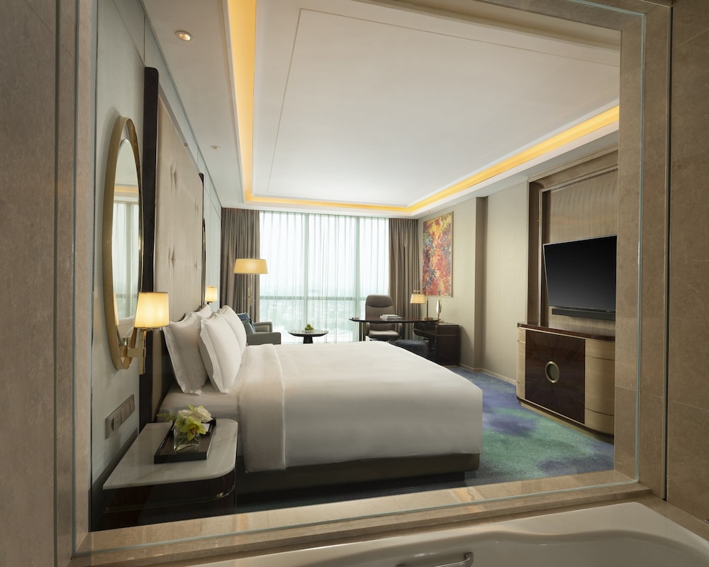 Intercontinental Jakarta Pondok Indah 17/76