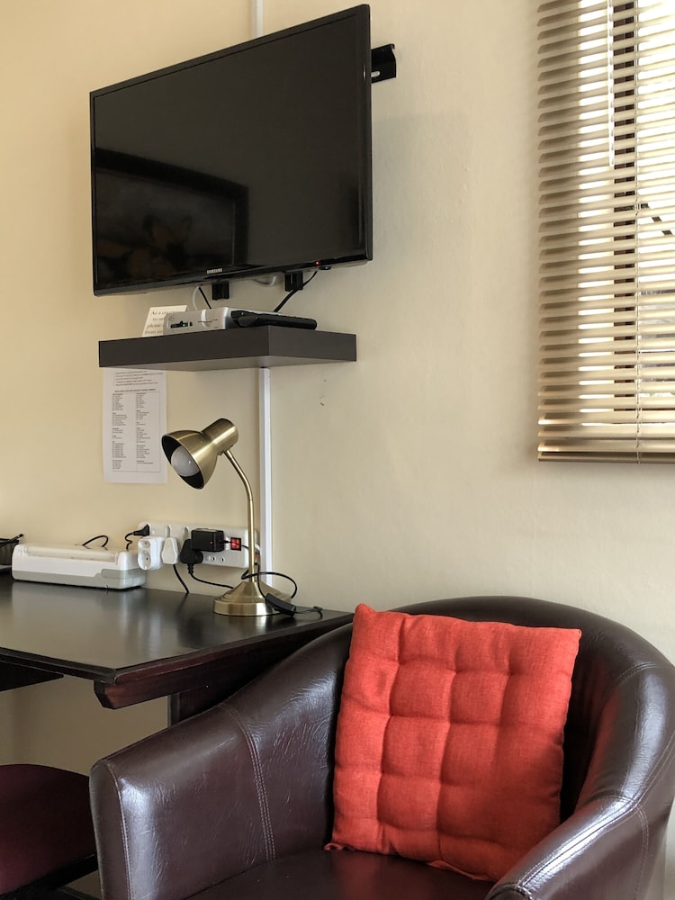 Clubview Guest House 23/40