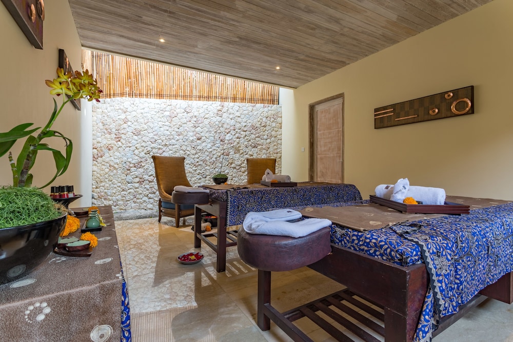 La Berceuse Resort and Villa Nusa Dua by Taritiya Collection 32/50