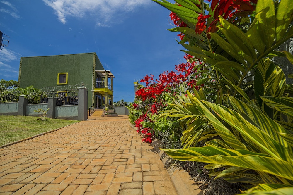 Greens Guest Homes 41/48