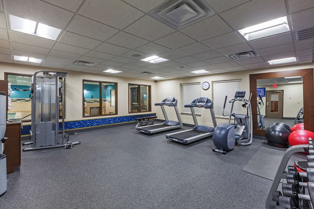 Hampton Inn and Suites Claremore Ok 34/71