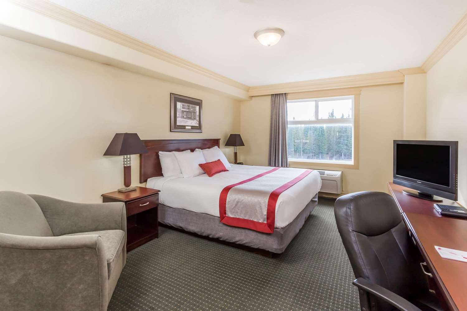 Ramada By Wyndham Hinton 9/32