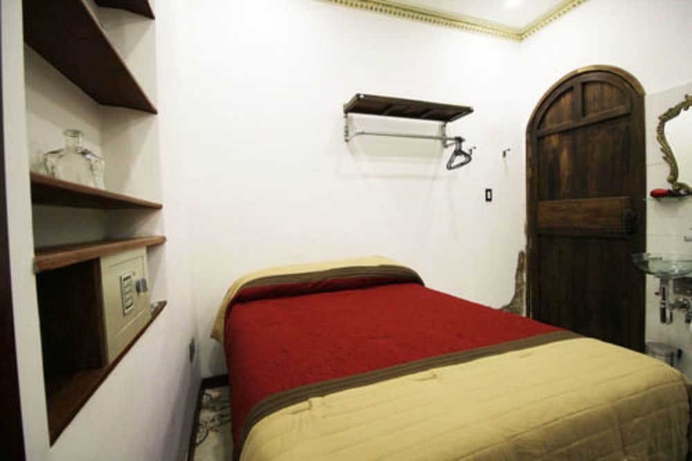 Bogota Bed And Breakfast Inn 12/56