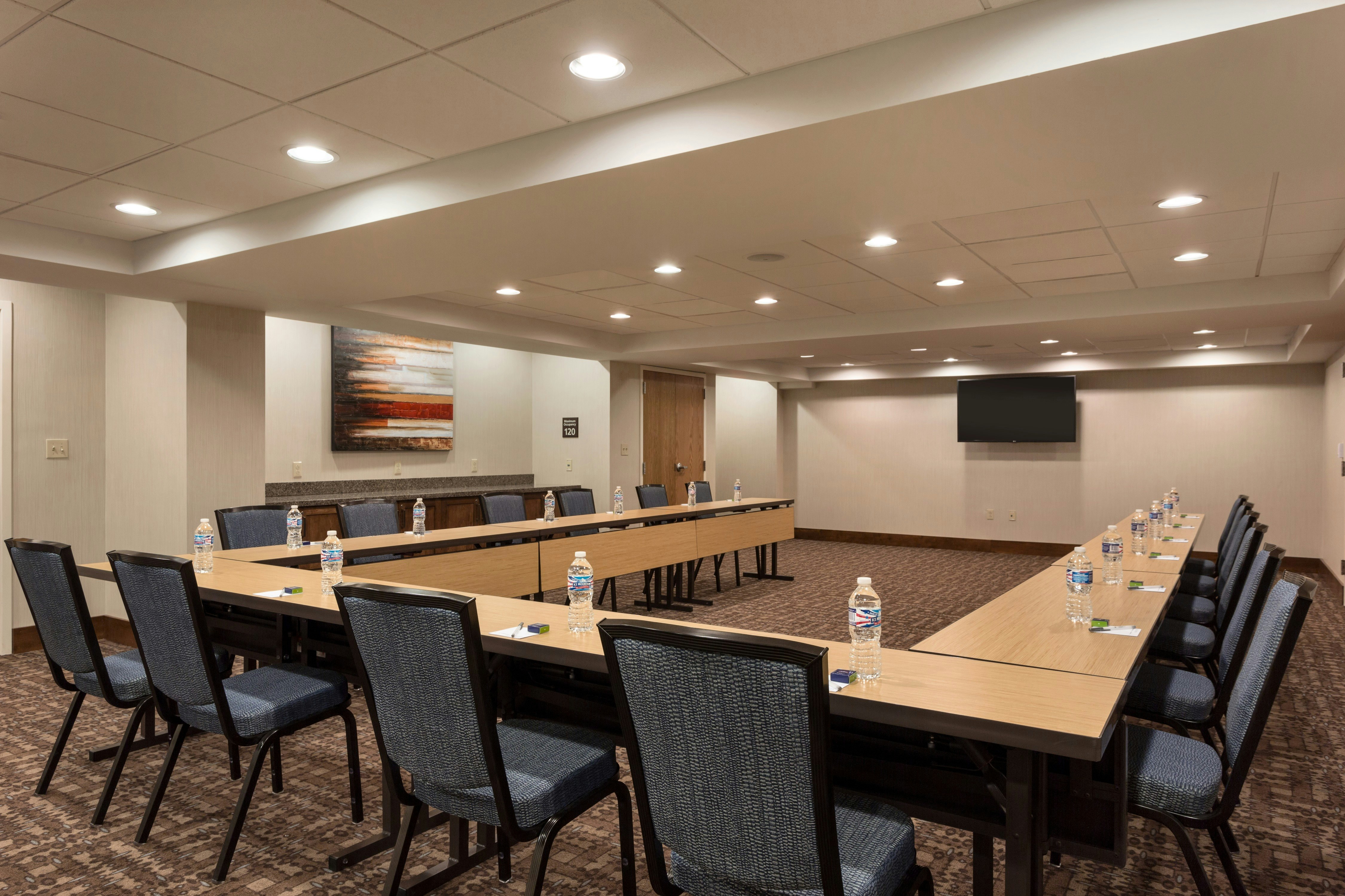 Hampton Inn & Suites Clayton/St Louis-Galleria Area 56/61