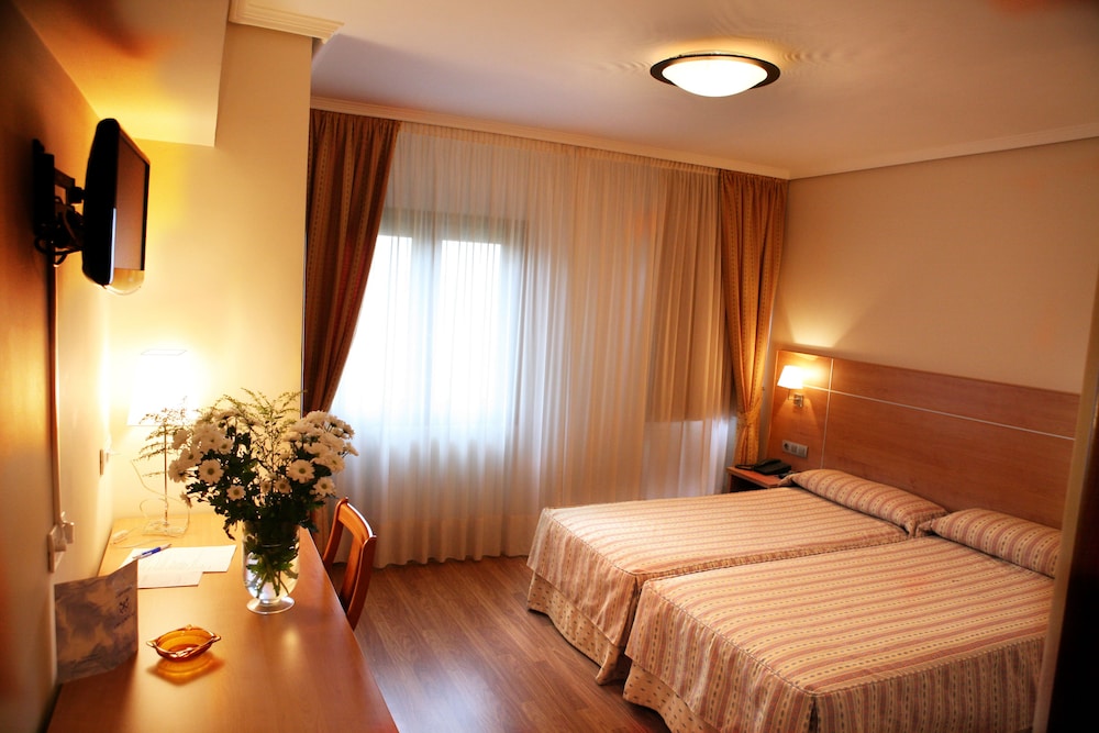 Standard, Twin Beds, Hotel Las Anclas 8/10