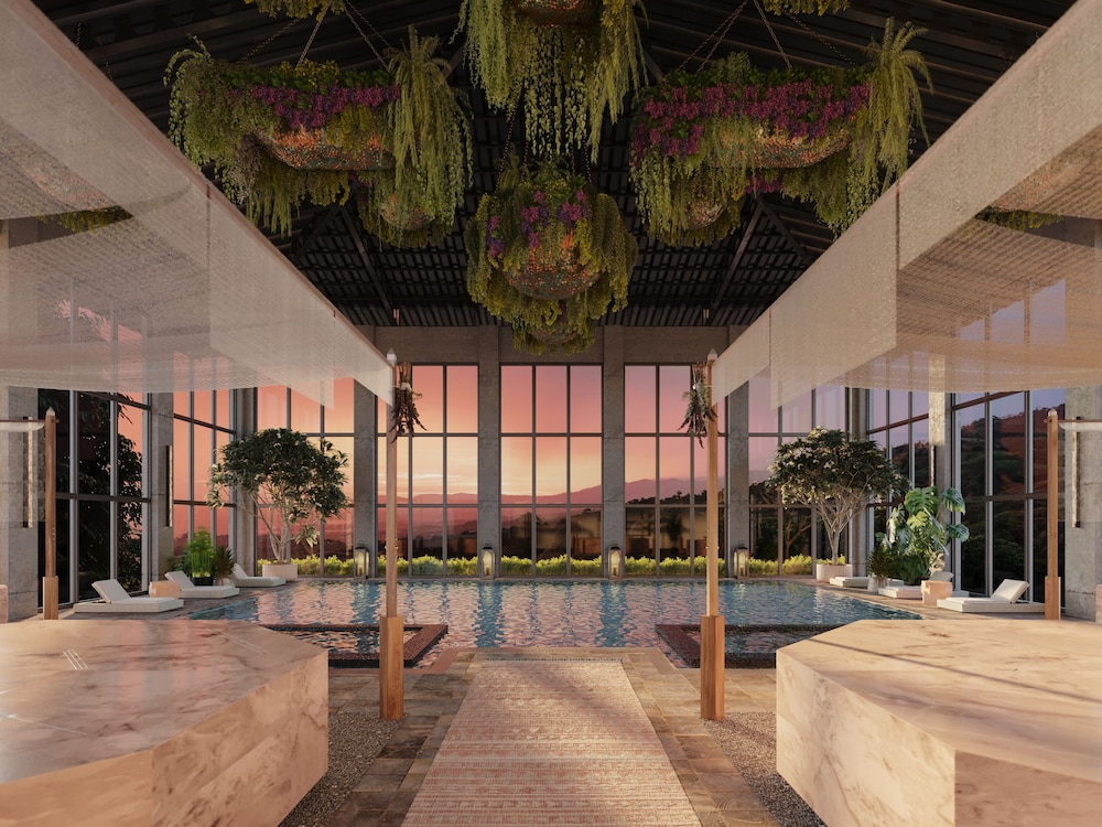 HACIENDA ALTAGRACIA 5/84
