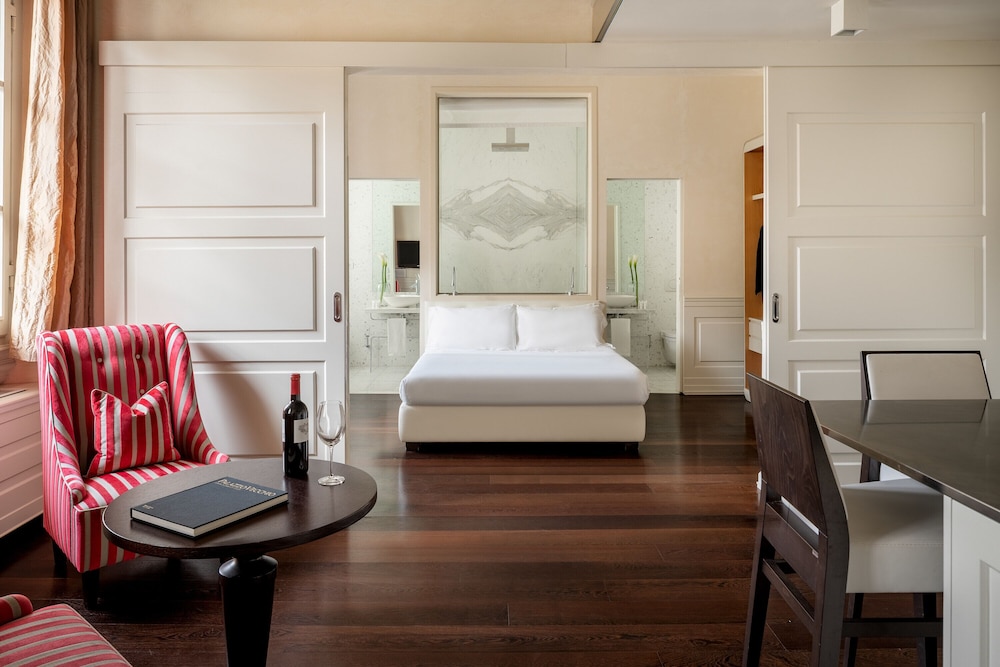 Ricasoli Firenze Luxury Apartments | UNA Esperienze 4/23