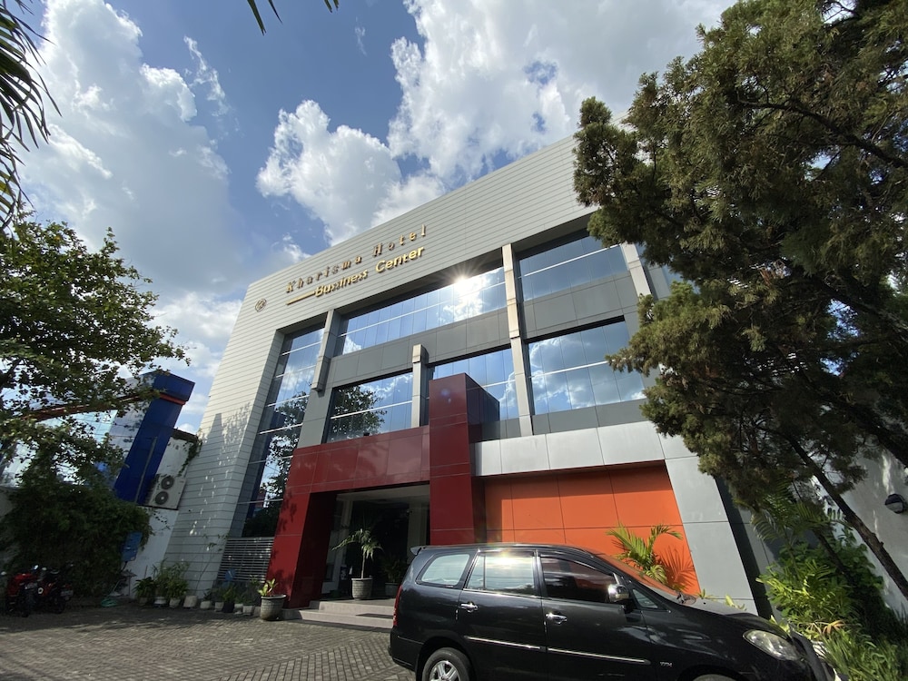 Hotel Kharisma 1/53