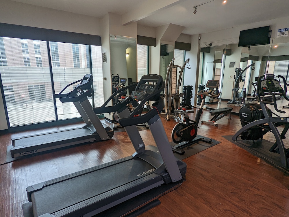 Atheneum Suite Hotel 18/39