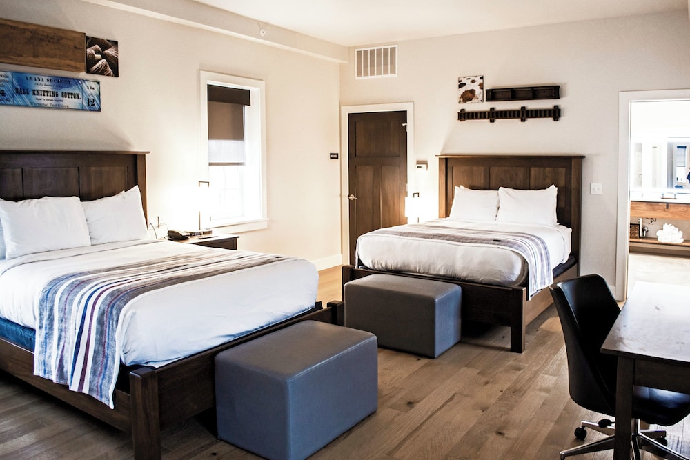 1 Bedroom, Suite, 2 Queen Beds, Kitchen