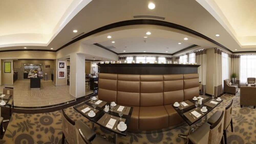 Hilton Garden Inn Brampton 9/55