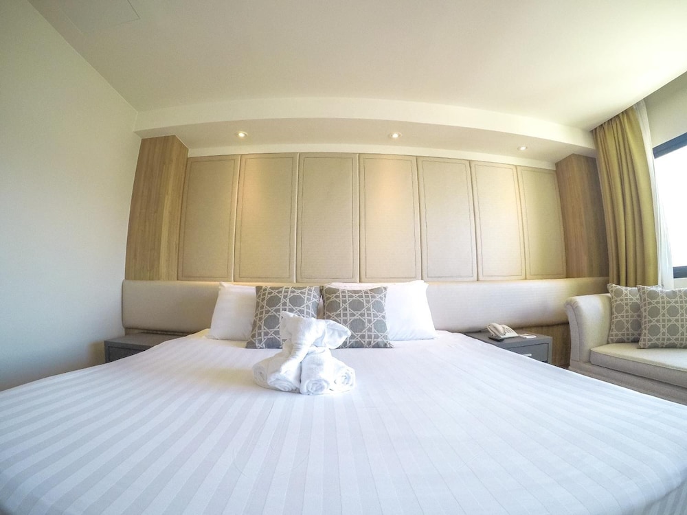 HIRAN RESIDENCE 19/58