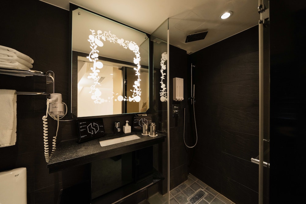 Swiio Hotel 57/58