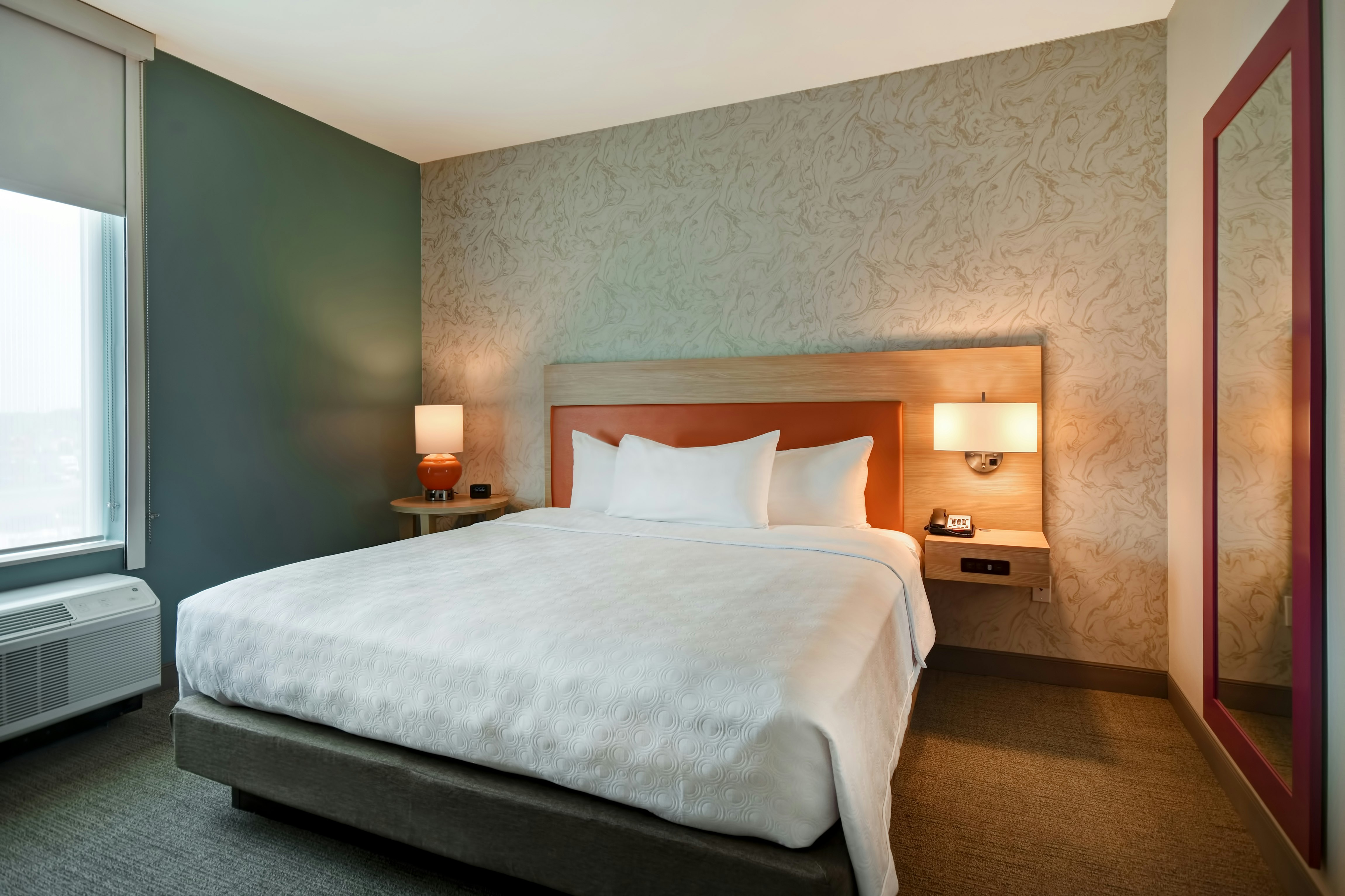1 Bedroom, Suite, King Bed