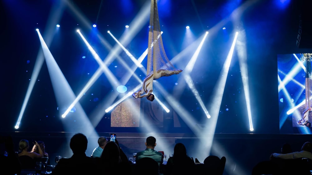 Pyramid at Grand Oasis All Inclusive 32/68