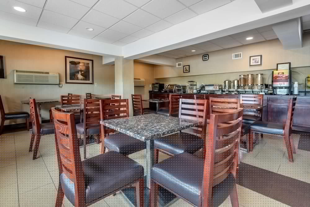 Best Western Fort Washington Inn 53/69