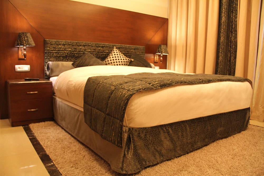 MARKAZIA SUITES 19/78