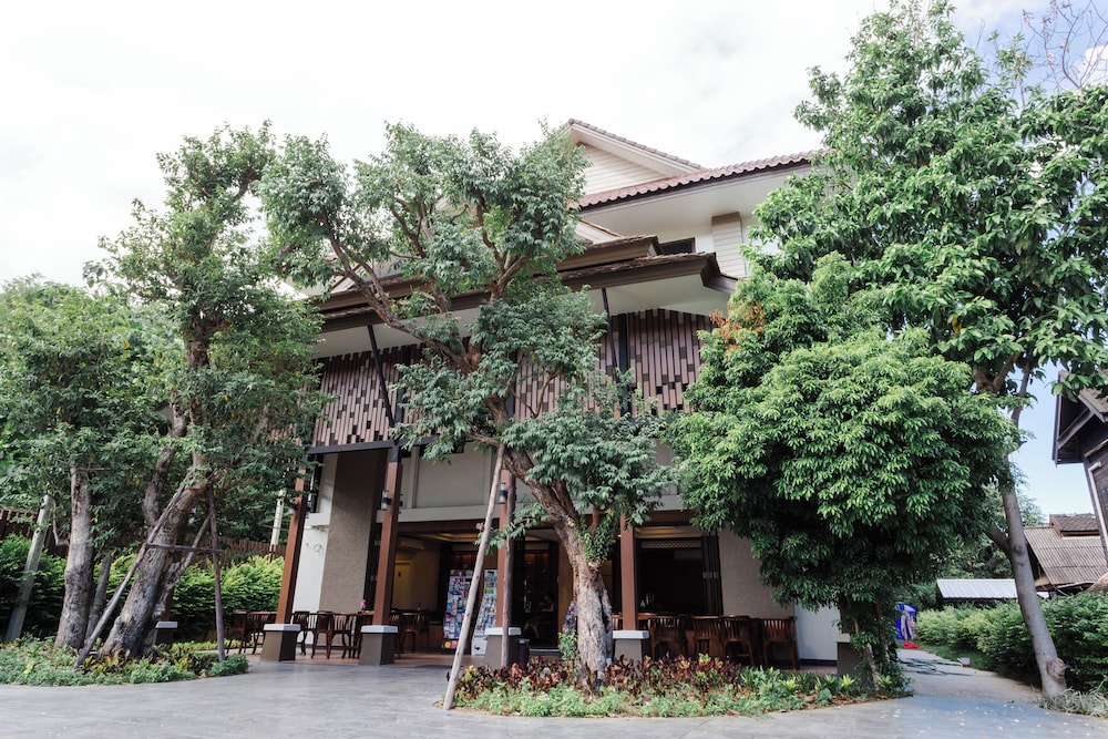 Lima Lanna Hotel 2/50