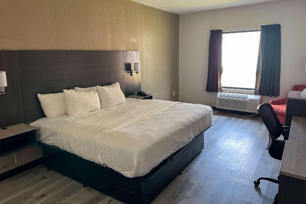 Quality Inn Inn Hazlehurst, MS 14/28